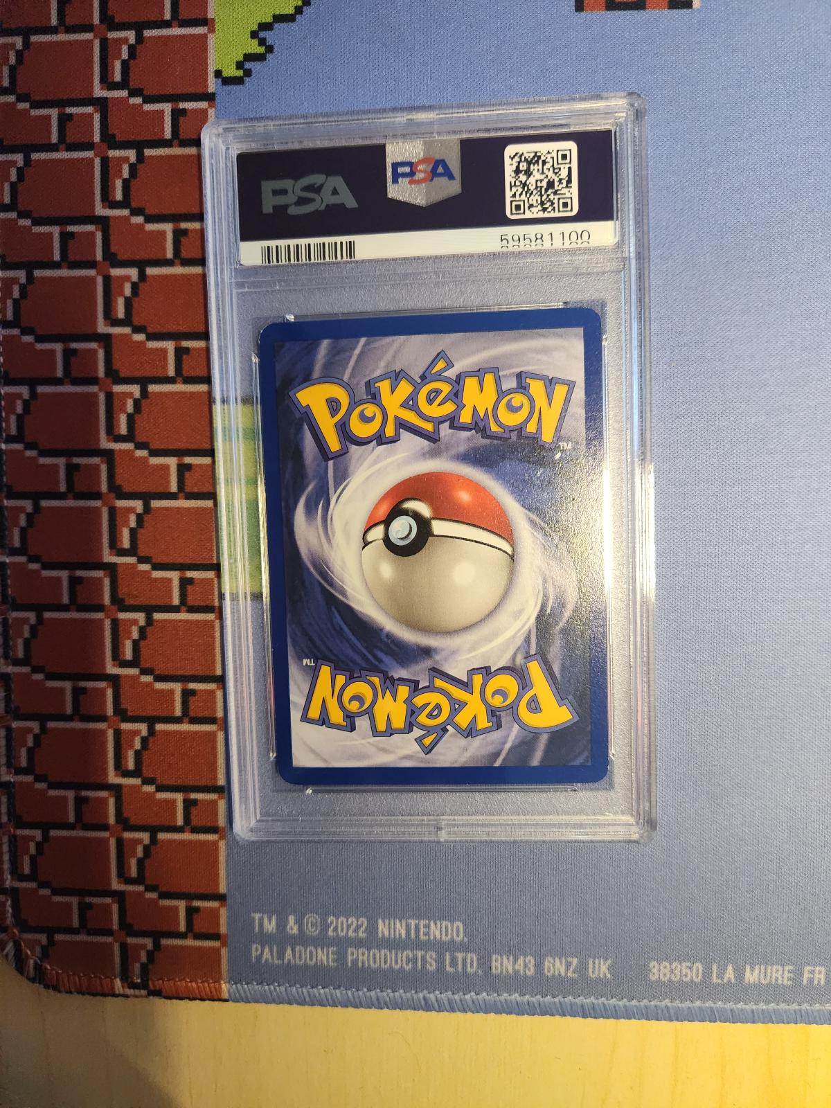 LIGHTNING ENERGY 100/102 GAME POKEMON PSA 8