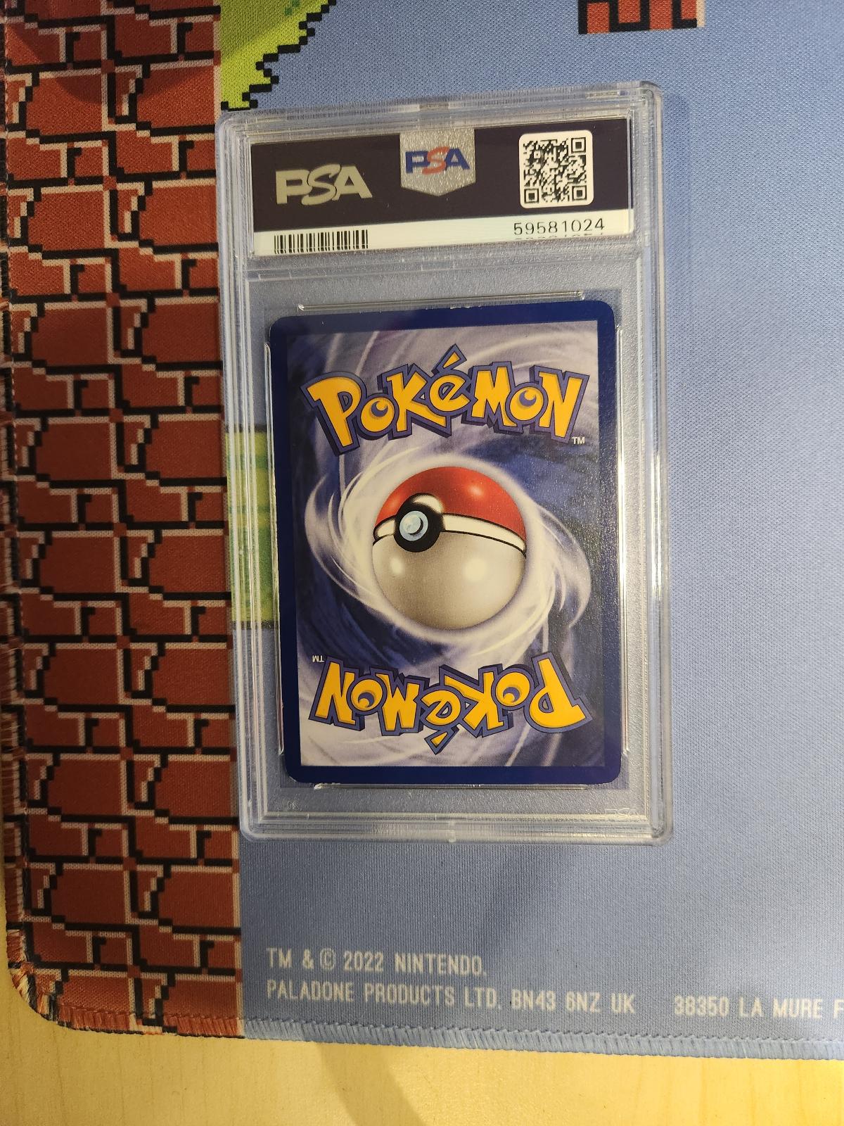 PIDGEOTTO 22/102 GAME POKEMON PSA 5