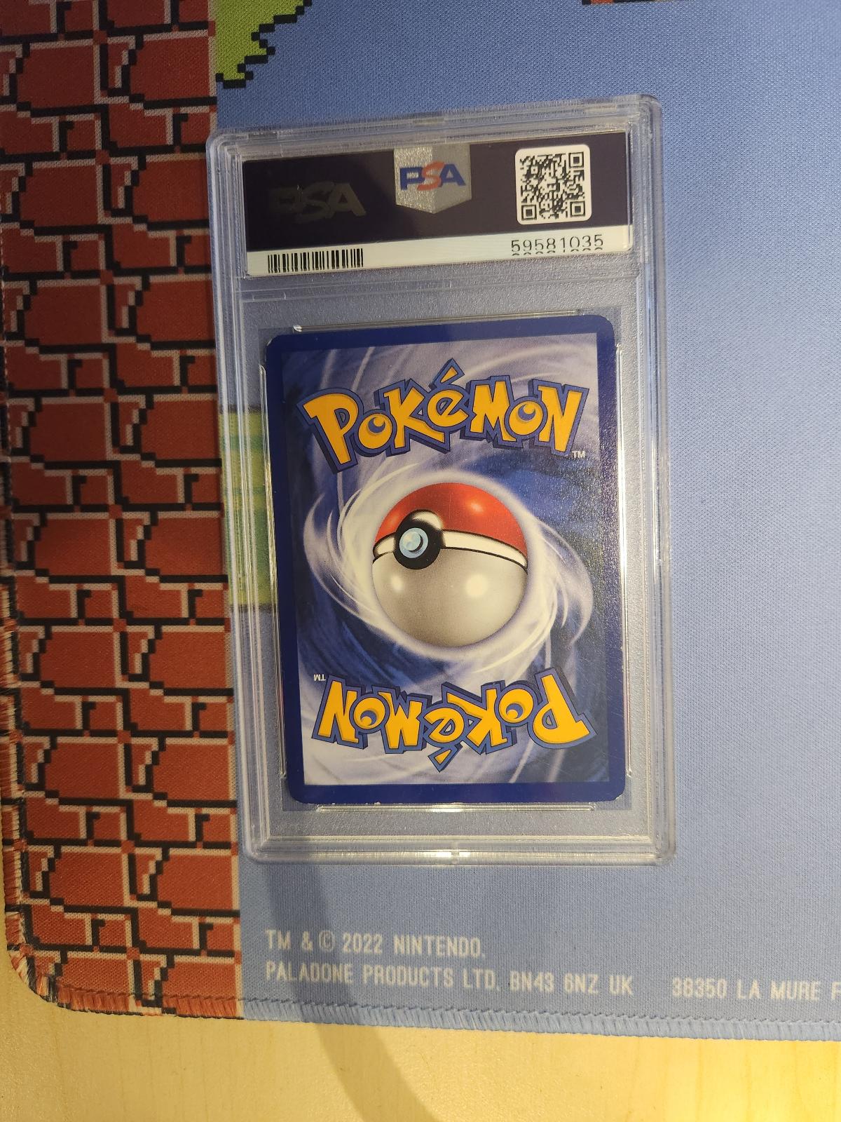 KAKUNA 33/102 GAME POKEMON PSA 7