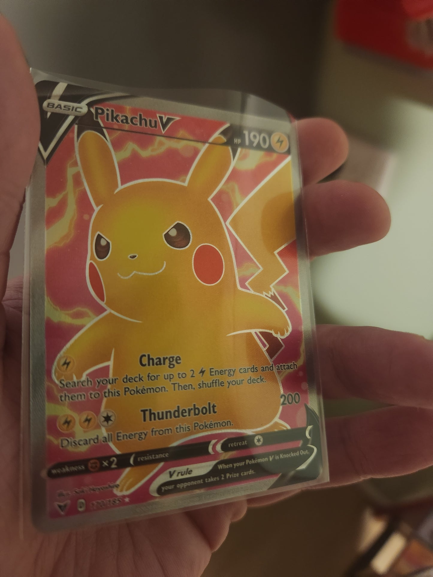 Pikachu V (Full Art) 170/185 Holo Single