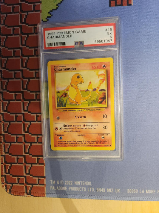 CHARMANDER 46/102 GAME POKEMON PSA 5