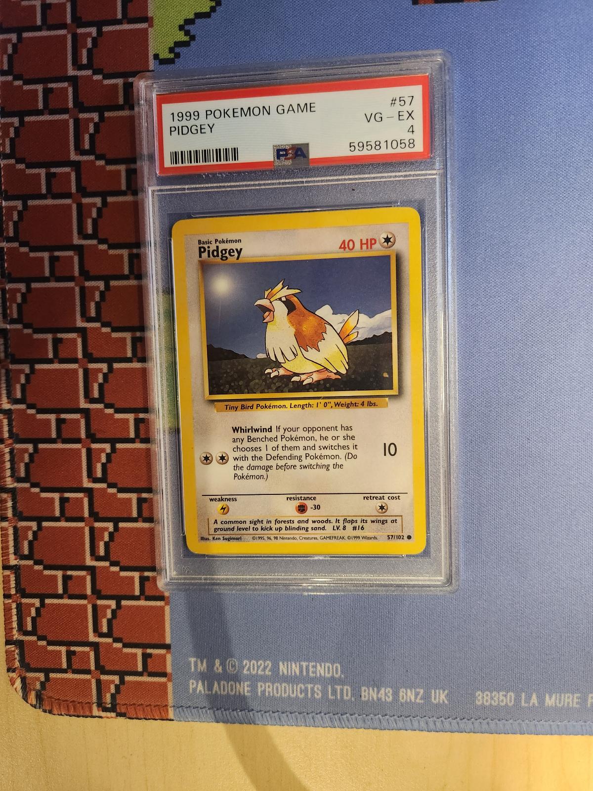 PIDGEY 57/102 GAME POKEMON PSA 4