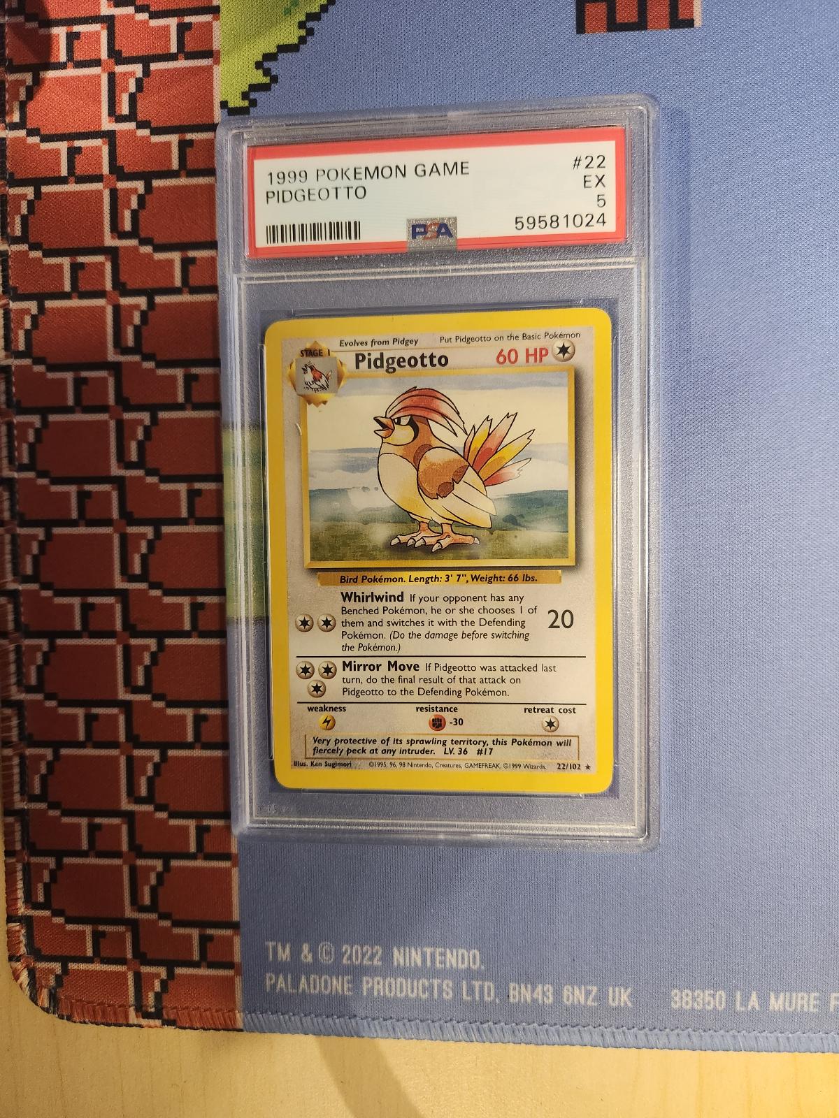 PIDGEOTTO 22/102 GAME POKEMON PSA 5