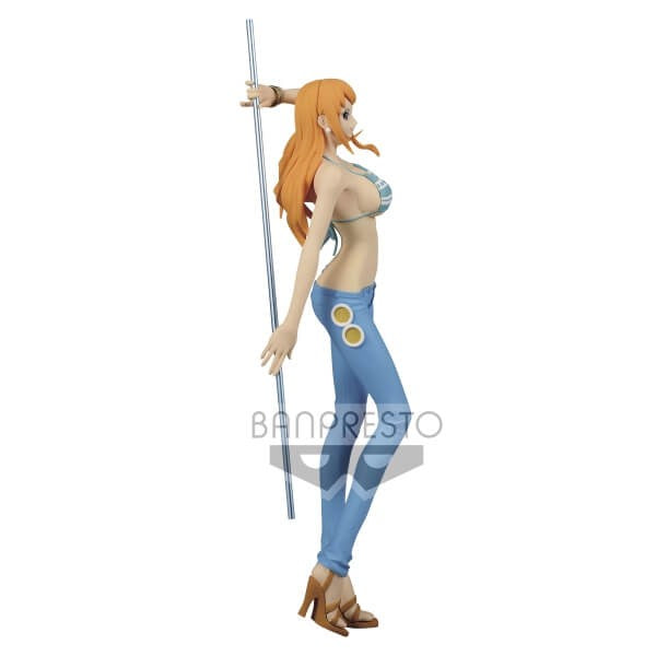 One Piece Glitter & Glamours - Nami (Ver.B) Figure