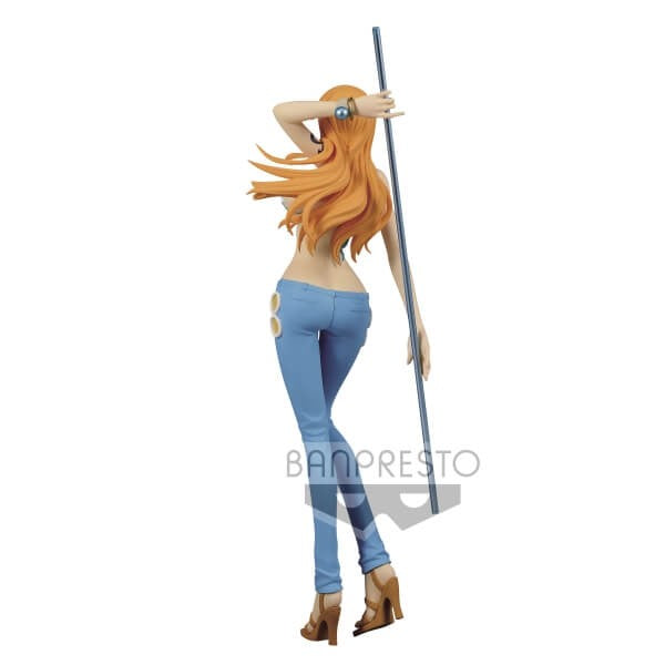 One Piece Glitter & Glamours - Nami (Ver.B) Figure