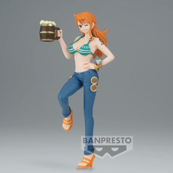 One Piece - It's a Banquet!! - Nami Figure