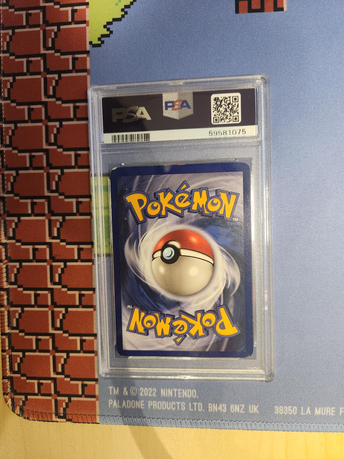 LASS 75/102 GAME POKEMON PSA 4